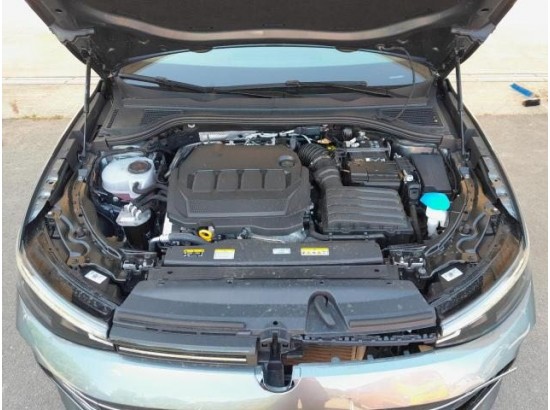 2025 Volkswagen Passat Variant 2.0 TDI 110 kW Business 2025 Volkswagen Passat Variant 2.0 TDI 110 kW Business