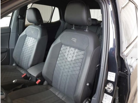 2025 Volkswagen T-Cross 1.0 TSI 85 kW R-Line 2025 Volkswagen T-Cross 1.0 TSI 85 kW R-Line