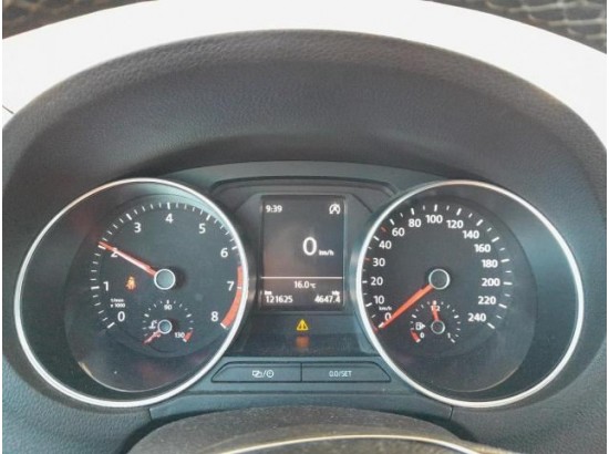 2015 Volkswagen Polo V Lounge BMT/Start-Stopp 2015 Volkswagen Polo V Lounge BMT/Start-Stopp