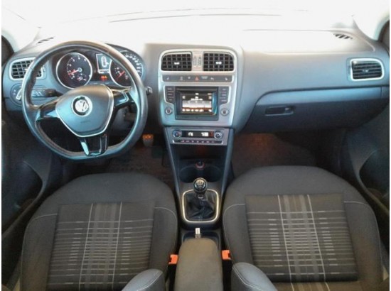 2015 Volkswagen Polo V Lounge BMT/Start-Stopp 2015 Volkswagen Polo V Lounge BMT/Start-Stopp