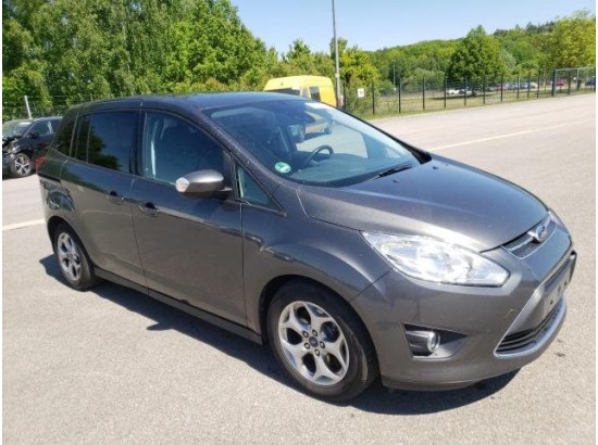 2015 Ford Grand C-Max Trend 2015 Ford Grand C-Max Trend