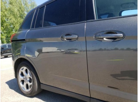 2015 Ford Grand C-Max Trend 2015 Ford Grand C-Max Trend