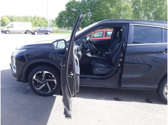 2023 Mitsubishi Eclipse Cross Plus Select Hybrid 4WD 2023 Mitsubishi Eclipse Cross Plus Select Hybrid 4WD