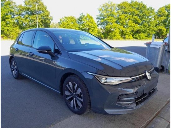 2025 Volkswagen Golf VIII Lim. 1.5 eTSI 110 kW Goal 2025 Volkswagen Golf VIII Lim. 1.5 eTSI 110 kW Goal