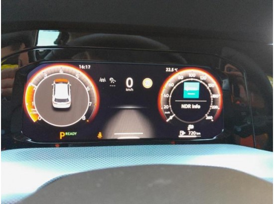 2025 Volkswagen Golf VIII Lim. 1.5 eTSI 110 kW Goal 2025 Volkswagen Golf VIII Lim. 1.5 eTSI 110 kW Goal
