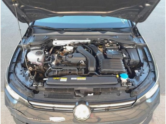 2025 Volkswagen Golf VIII Lim. 1.5 eTSI 110 kW Goal 2025 Volkswagen Golf VIII Lim. 1.5 eTSI 110 kW Goal