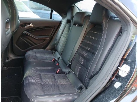 2016 Mercedes-Benz CLA -Klasse CLA 180 2016 Mercedes-Benz CLA -Klasse CLA 180
