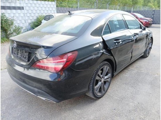 2016 Mercedes-Benz CLA -Klasse CLA 180 2016 Mercedes-Benz CLA -Klasse CLA 180