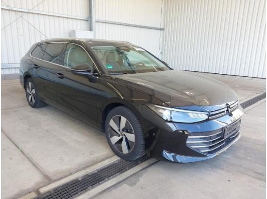2024 Volkswagen Passat Variant 2.0 TDI 110 kW Business 2024 Volkswagen Passat Variant 2.0 TDI 110 kW Business