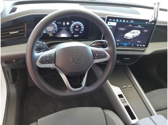 2024 Volkswagen Passat Variant 1.5 eTSI 110 kW Business 2024 Volkswagen Passat Variant 1.5 eTSI 110 kW Business