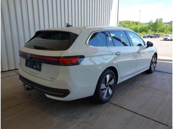 2024 Volkswagen Passat Variant 1.5 eTSI 110 kW Business 2024 Volkswagen Passat Variant 1.5 eTSI 110 kW Business