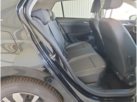 2025 Volkswagen Golf VIII Lim. 1.5 eTSI 110 kW Goal 2025 Volkswagen Golf VIII Lim. 1.5 eTSI 110 kW Goal