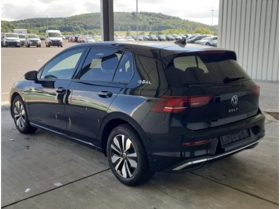 2025 Volkswagen Golf VIII Lim. 1.5 eTSI 110 kW Goal 2025 Volkswagen Golf VIII Lim. 1.5 eTSI 110 kW Goal