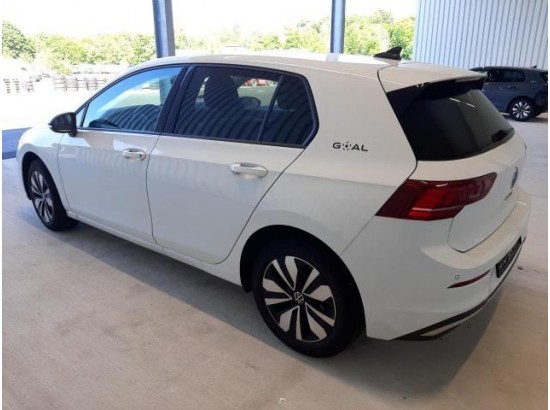 2024 Volkswagen Golf VIII Lim. 1.5 TSI 85 kW Goal 2024 Volkswagen Golf VIII Lim. 1.5 TSI 85 kW Goal