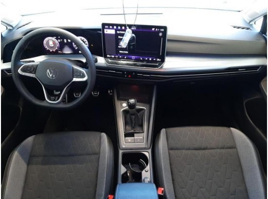2024 Volkswagen Golf VIII Lim. 1.5 TSI 85 kW Goal 2024 Volkswagen Golf VIII Lim. 1.5 TSI 85 kW Goal