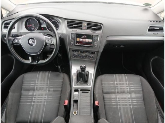 2016 Volkswagen Golf VII Lim. Lounge BMT 2016 Volkswagen Golf VII Lim. Lounge BMT
