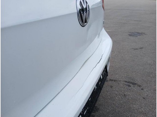 2016 Volkswagen Golf VII Lim. Lounge BMT 2016 Volkswagen Golf VII Lim. Lounge BMT
