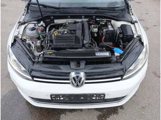 2016 Volkswagen Golf VII Lim. Lounge BMT 2016 Volkswagen Golf VII Lim. Lounge BMT