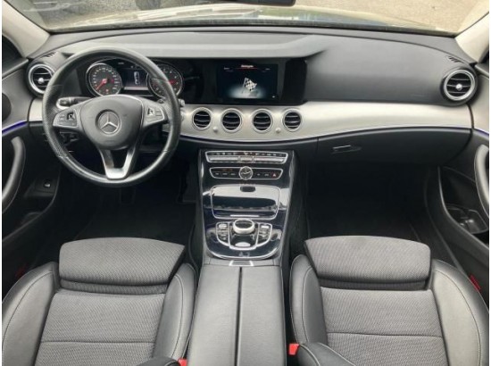 2017 Mercedes-Benz E -Klasse Lim. E 400 4-Matic 2017 Mercedes-Benz E -Klasse Lim. E 400 4-Matic