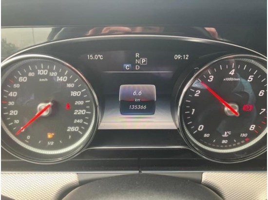 2017 Mercedes-Benz E -Klasse Lim. E 400 4-Matic 2017 Mercedes-Benz E -Klasse Lim. E 400 4-Matic