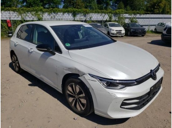 2024 Volkswagen Golf VIII Lim. 1.5 eTSI 110 kW Goal 2024 Volkswagen Golf VIII Lim. 1.5 eTSI 110 kW Goal