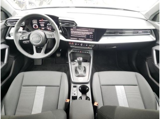 2025 Audi A3 Sportback 30 TFSI advanced 2025 Audi A3 Sportback 30 TFSI advanced