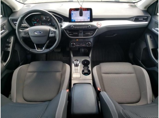 2019 Ford Focus Lim. Cool & Connect 2019 Ford Focus Lim. Cool & Connect