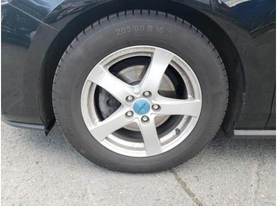 2019 Ford Focus Lim. Cool & Connect 2019 Ford Focus Lim. Cool & Connect