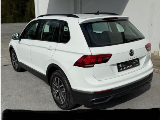 2023 VW Tiguan Life 2023 VW Tiguan Life