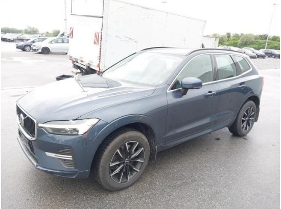 2022 Volvo XC60 Momentum Pro AWD 2022 Volvo XC60 Momentum Pro AWD