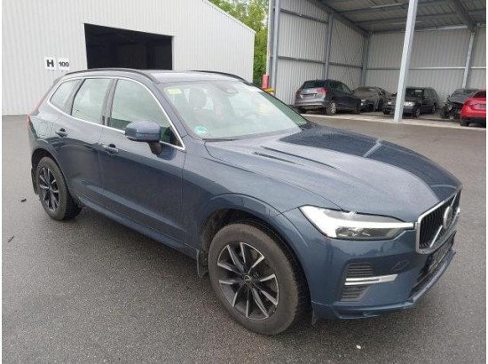 2022 Volvo XC60 Momentum Pro AWD 2022 Volvo XC60 Momentum Pro AWD