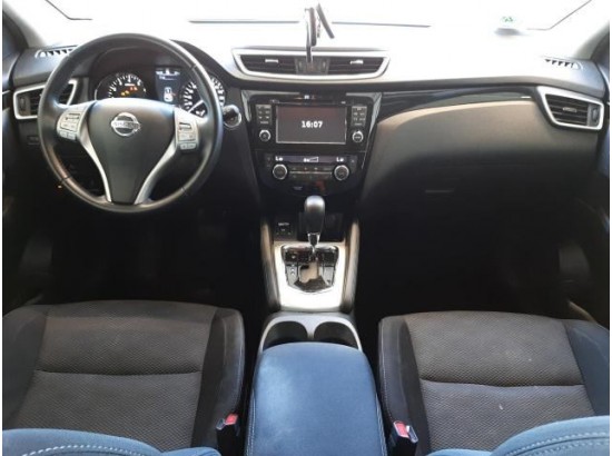 2016 Nissan Qashqai N-Connecta 2016 Nissan Qashqai N-Connecta