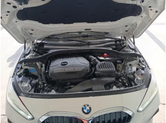 2023 BMW 1er Lim. 118 i Advantage 2023 BMW 1er Lim. 118 i Advantage
