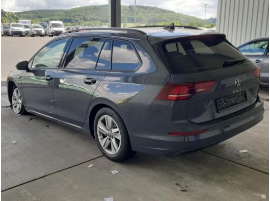 2025 Volkswagen Golf VIII Variant 1.5 eTSI 110 kW Life