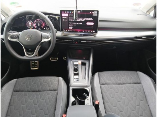 2025 Volkswagen Golf VIII Lim. 2.0 TDI 110 kW Goal 2025 Volkswagen Golf VIII Lim. 2.0 TDI 110 kW Goal