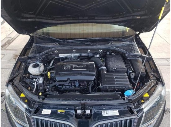 2016 Skoda Octavia Combi RS