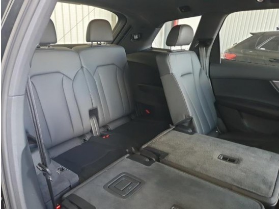 2024 Audi Q7 50 TDI quattro S line 2024 Audi Q7 50 TDI quattro S line