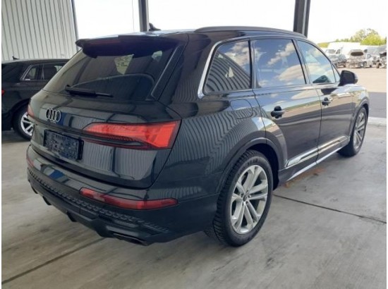 2024 Audi Q7 50 TDI quattro S line 2024 Audi Q7 50 TDI quattro S line