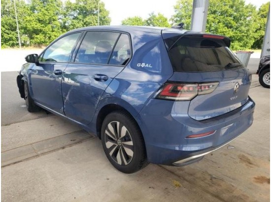 2025 Volkswagen Golf VIII Lim. 1.5 eTSI 110 kW Goal 2025 Volkswagen Golf VIII Lim. 1.5 eTSI 110 kW Goal