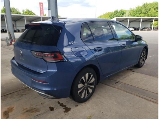 2025 Volkswagen Golf VIII Lim. 1.5 eTSI 110 kW Goal 2025 Volkswagen Golf VIII Lim. 1.5 eTSI 110 kW Goal