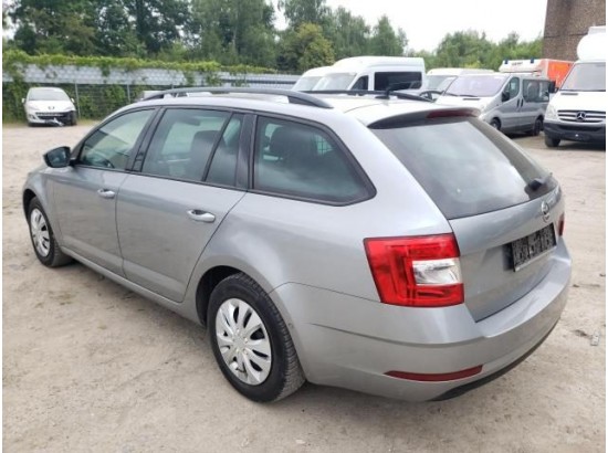 2017 Skoda Octavia Combi Ambition 2017 Skoda Octavia Combi Ambition