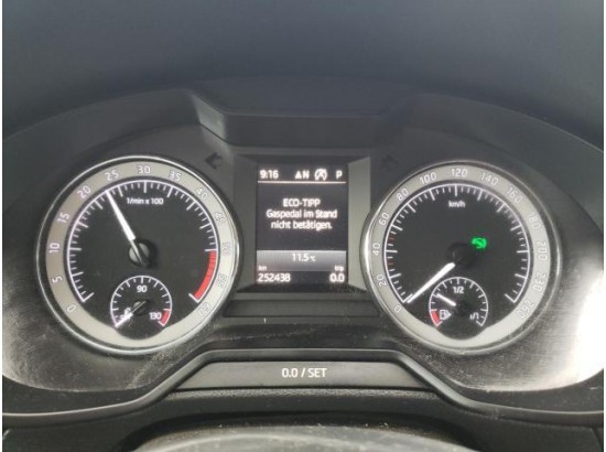 2017 Skoda Octavia Combi Ambition 2017 Skoda Octavia Combi Ambition