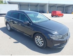 2023 Volkswagen Passat Variant Business