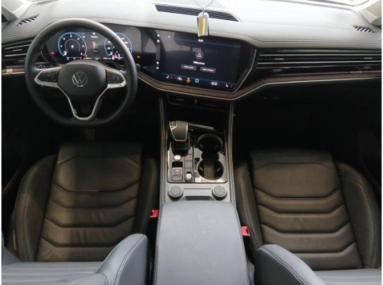 2024 Volkswagen Touareg 3.0 TDI 170 kW 4Motion Elegance 2024 Volkswagen Touareg 3.0 TDI 170 kW 4Motion Elegance