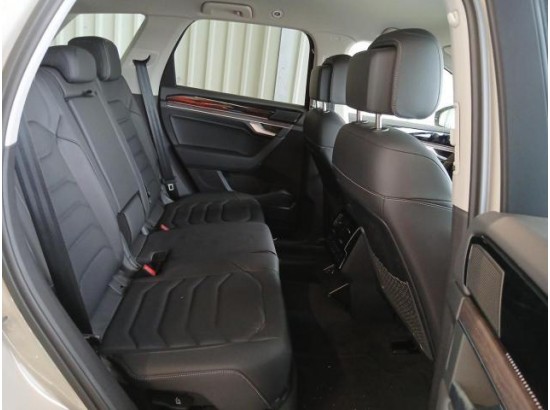 2024 Volkswagen Touareg 3.0 TDI 170 kW 4Motion Elegance 2024 Volkswagen Touareg 3.0 TDI 170 kW 4Motion Elegance
