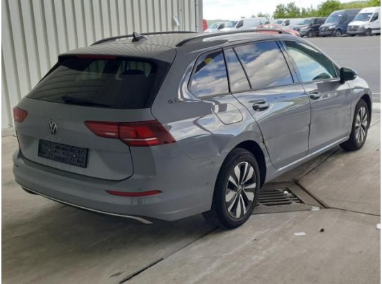 2024 Volkswagen Golf VIII Variant 1.5 eTSI 110 kW Goal