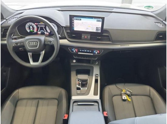 2024 Audi Q5 45 TFSI quattro S line 2024 Audi Q5 45 TFSI quattro S line