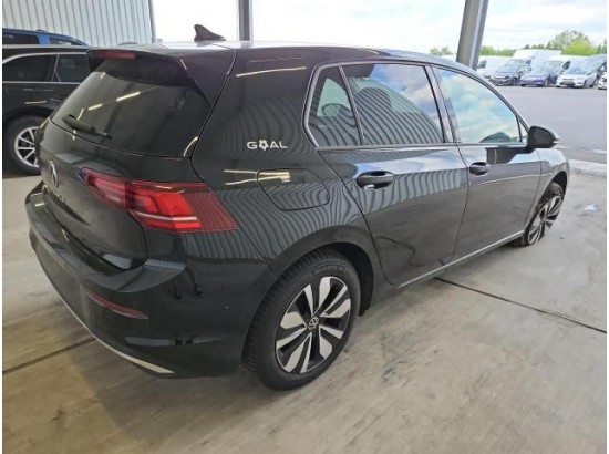 2024 Volkswagen Golf VIII Lim. 1.5 TSI 110 kW Goal 2024 Volkswagen Golf VIII Lim. 1.5 TSI 110 kW Goal
