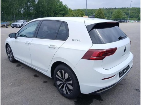2025 Volkswagen Golf VIII Lim. 1.5 eTSI 85 kW Goal 2025 Volkswagen Golf VIII Lim. 1.5 eTSI 85 kW Goal
