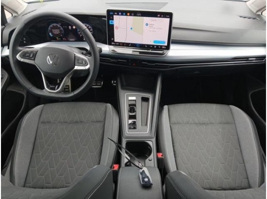 2025 Volkswagen Golf VIII Lim. 1.5 eTSI 85 kW Goal 2025 Volkswagen Golf VIII Lim. 1.5 eTSI 85 kW Goal